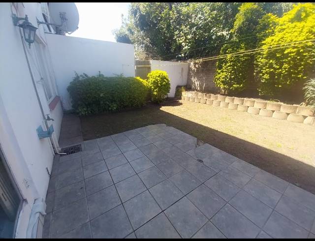 3 BEDROOM FLAT FOR SALE IN PINETOWN CENTRAL